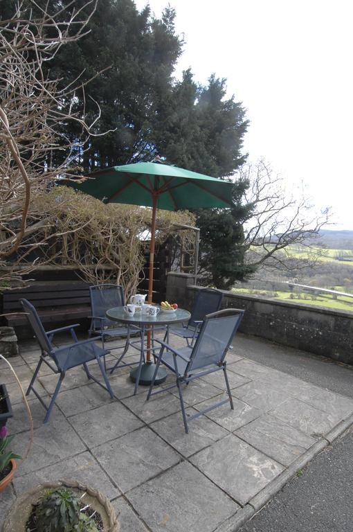 Dwy Olwyn Hotell Dolgellau Exteriör bild